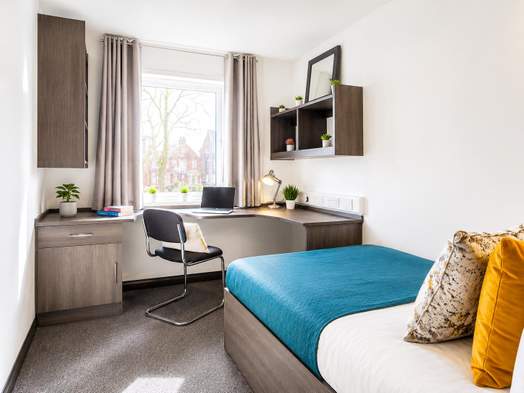 Platinum Ensuite