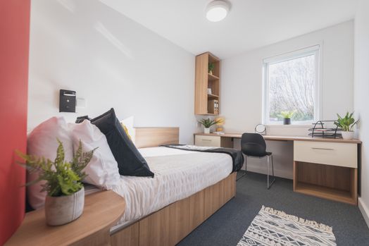 5 Bed Ensuite - First Floor
