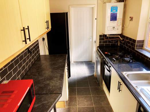 Photo of a student Only Double Room - Student Triangle/Town.