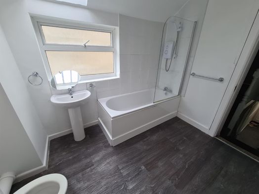Photo of a 27 Borrowdale Road, Lancaster, LA1 3HF.