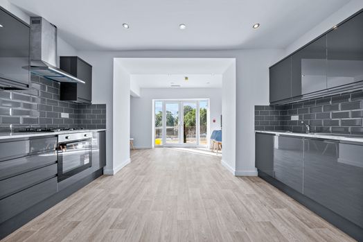 72 Walter Road