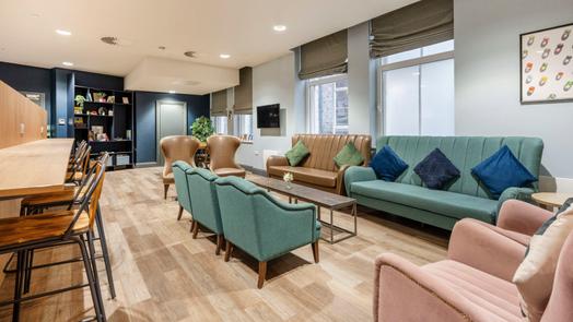 Photo of a chamberlain Place.