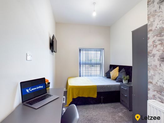 Photo of a flat 2, 83 King Edwards Road.