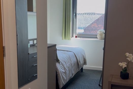Premier Room