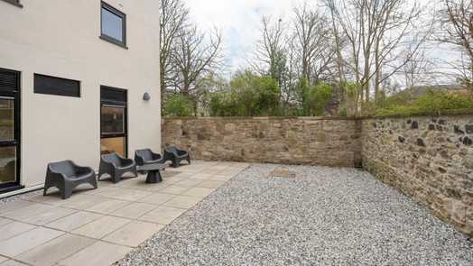 Photo of a straits Place.