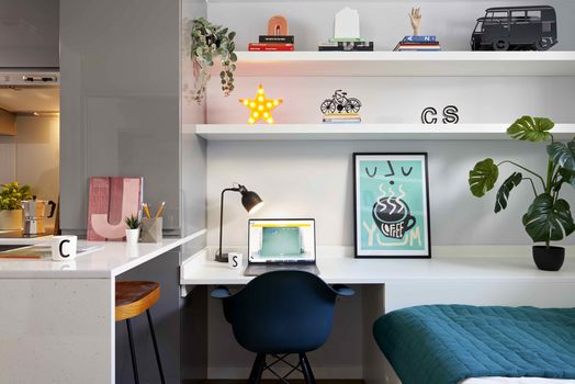 Bronze Studio