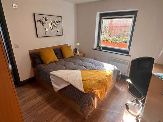 Deluxe Ensuite Second Floor
