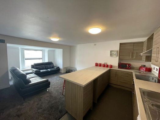 Photo of a 69, Hill Park Crescent.
