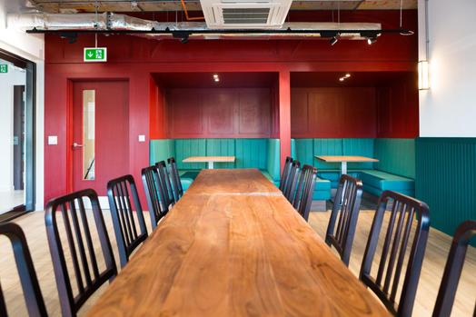 Photo of a chapter Highbury II.