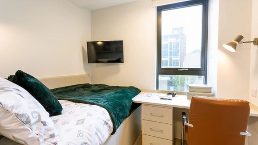 8 Bed Cluster En-Suite