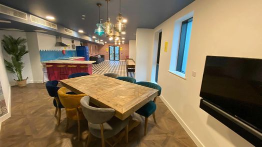 Photo of a bailey Point.