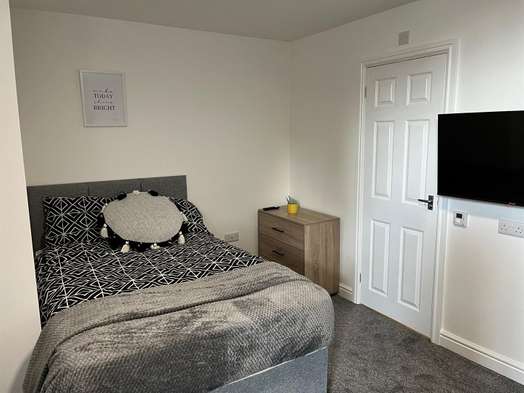 Photo of a studio 2, 1 Park Square (ground floor), Lancaster, LA1 3PX.