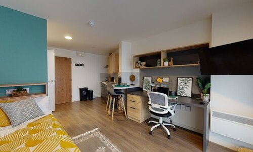 Virtual Tour for Gold Studio Room