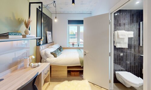 Virtual Tour for Premium En-suite Room