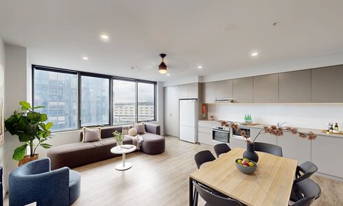 Virtual Tour for 4 Bedroom Apartment Deluxe Room