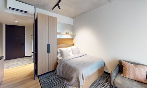 Virtual Tour for Empowered Studio Room