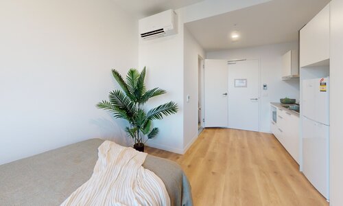 Virtual Tour for Studio High Floor Room