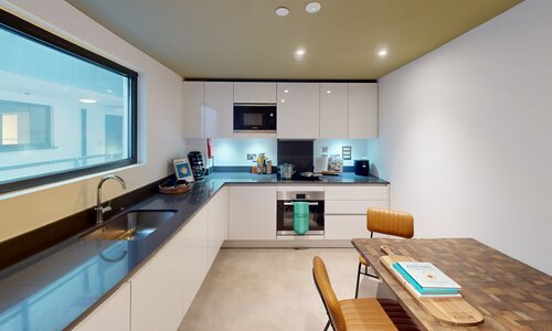 Virtual Tour for Ultimate En-suite Room