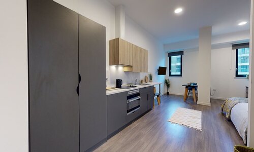 Virtual Tour for Platinum Studio Room