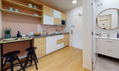 Virtual Tour for Premium Room (2-Bed) Room