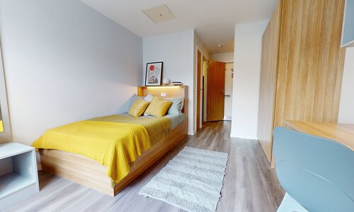 Virtual Tour for Bronze Studio Deluxe Room