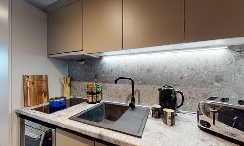 Virtual Tour for Gold Studio Room